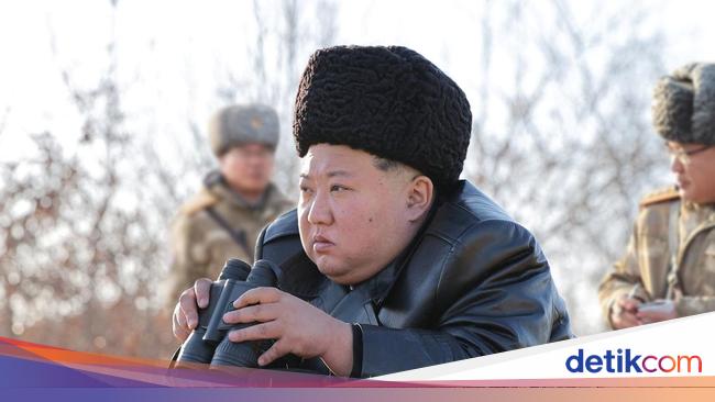 Kim Jong Un Perintahkan Kesiapan Nuklir Saat Uji Coba Rudal