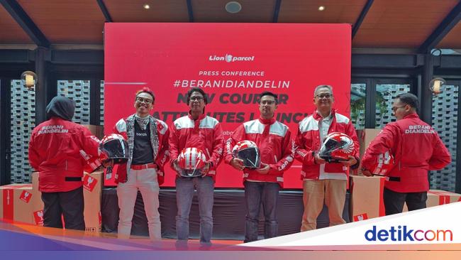 Gandeng Merek Lokal, Lion Parcel Luncurkan Atribut Baru buat Kurir