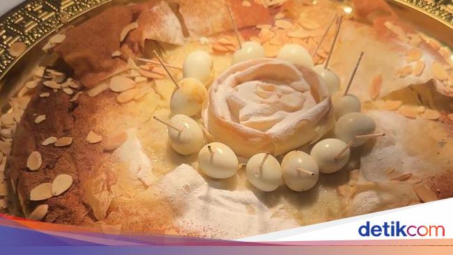 Istimewa! Chicken Pastilla Maroko hingga Laksa Gurita Buat Buka Puasa