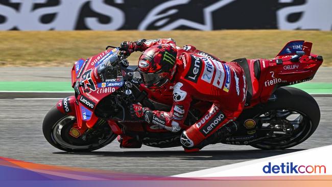 巴格尼亚冠军,马克·马克斯(Marc Marquez) 巴格尼亚冠军,马克·马克斯(Marc Marquez)