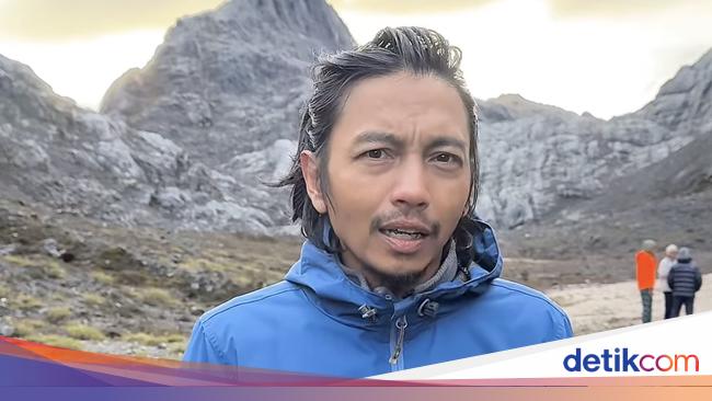 6 Penjelasan Fiersa Besari soal Situasi Tragedi Pendakian Carstensz Pyramid