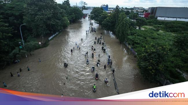 Banjir Jabodetabek Ingatkan Warga Memori Horor Banjir 2020