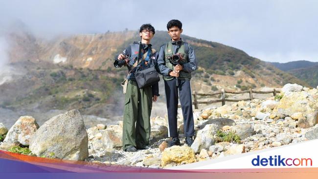 Cerita Menjadi Videografer Alam Bebas, Perjuangan Mendaki Gunung Papandayan