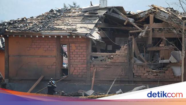 15 Orang Luka, Rumah-Gereja Rusak Dihantam Bom Jet Tempur Korsel