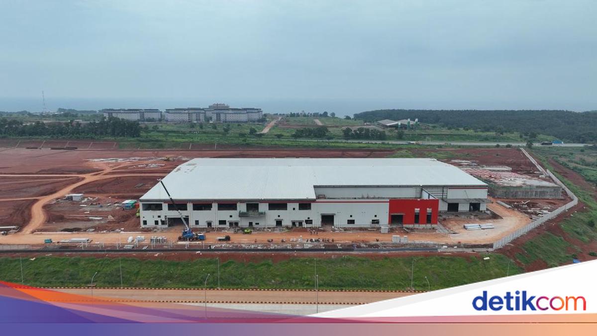Pabrik Solar Panel Asal AS Beroperasi di Batang April