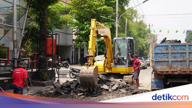 Pasca Dilantik, Walkot Semarang Gercep Tangani Jalan Berlubang