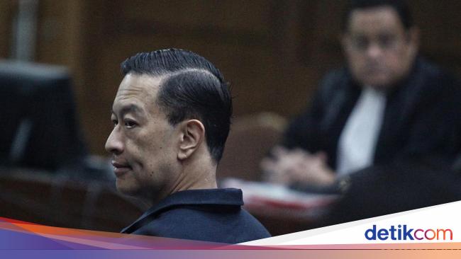 Tom Lembong Bertanya-tanya soal Jadi Terdakwa