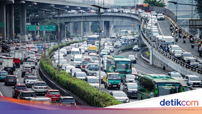 Duh! Lebih dari Sejuta Kendaraan di Jakarta Belum Bayar Pajak