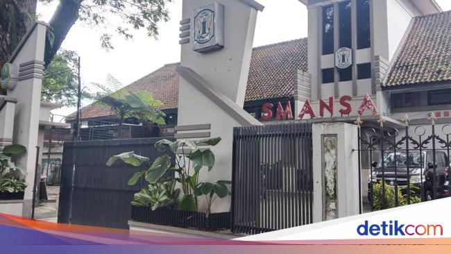 Saat Masa Depan Siswa Terancam Usai Lahan Smansa Bandung Digugat