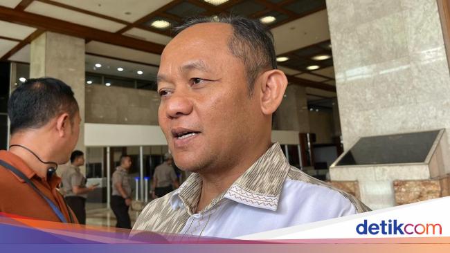 Golkar Berharap Ada Makan Nasi Goreng Bareng antara Megawati dan Jokowi