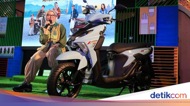 Melihat Langsung Yamaha Gear Ultima 125 Hybrid yang Baru Meluncur di RI