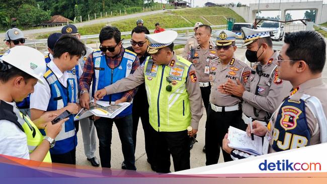 Pastikan Kesiapan Mudik, Kakorlantas Kembali Cek Tol Fungsional Japek II Selatan