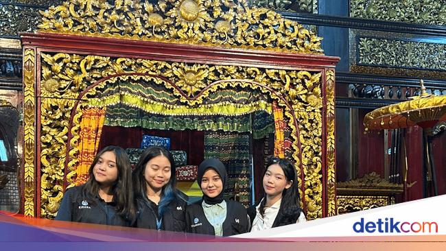 Menjelajahi Warisan Budaya di TMII