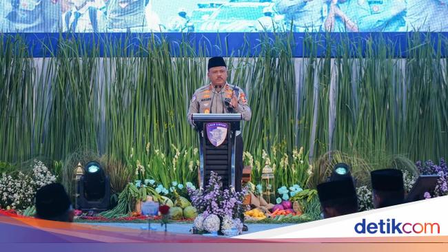 Buka Puasa Bersama, Kakorlantas Mohon Doa Kiai Agar Operasi Ketupat Aman-Lancar