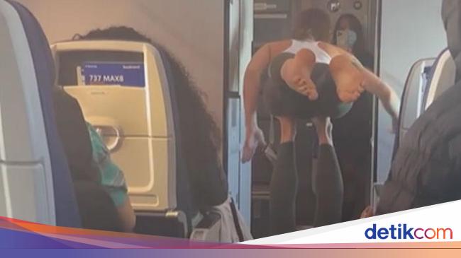 Kelakuan 'Influencer' yang Bikin Tepok Jidat dan Ikutan Kesal