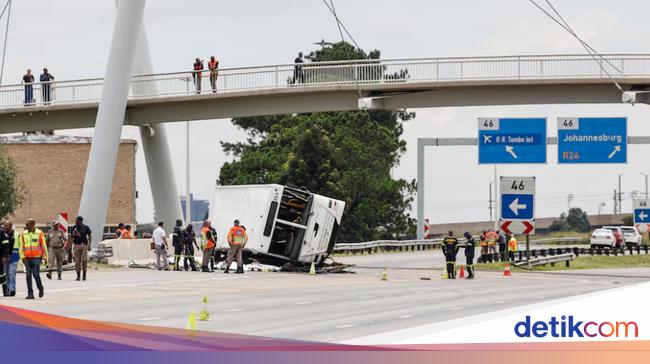 Dunia Hari Ini: Kecelakaan Bus di Afrika Selatan, 12 Orang Tewas