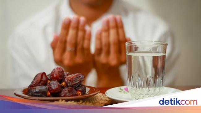 7 Tips Makan untuk Jaga Kesehatan Jantung Selama Bulan Puasa