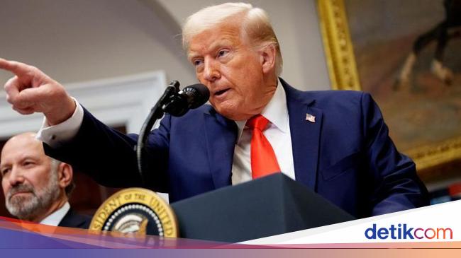 Perang Dagang AS-Eropa Memanas Usai Trump Berlakukan Tarif Impor Baja