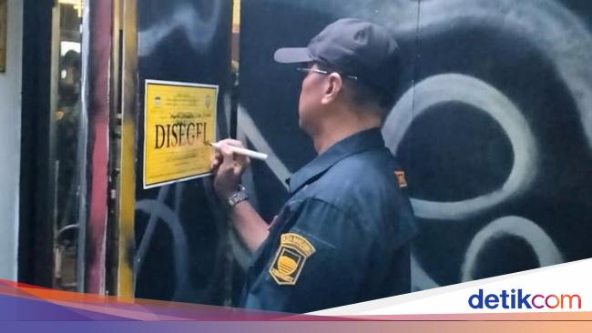 2 Tempat Hiburan Malam di Bandung Disegel karena Melanggar Aturan Ramadan