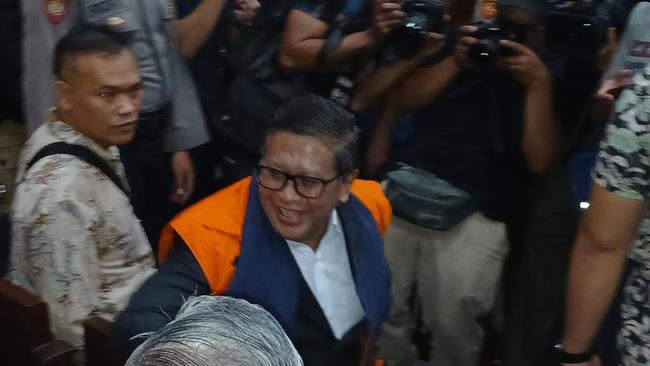 Jaksa KPK: Dapat Info OTT, Hasto Suruh Harun Masiku Rendam HP dan Sembunyi