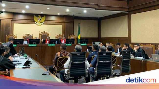 Saksi Saudari Hakim Ronald Tannur adalah saksi yang berkedip tanpa bersumpah