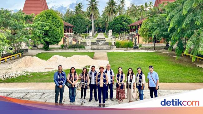 Sudamala Resort Dukung Kegiatan Budaya dan Bahasa Inggris demi SDM Sumba yang Berkualitas