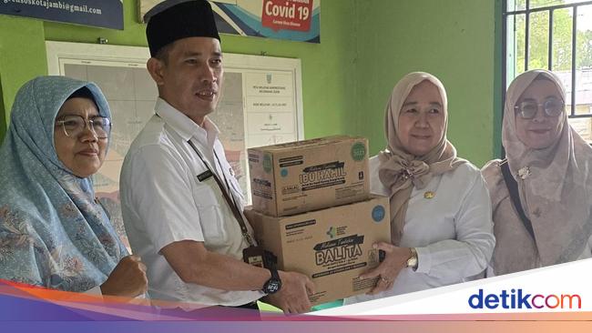 Bantuan Kesehatan untuk Korban Banjir Jambi, Dinkes Salurkan Obat-obatan
