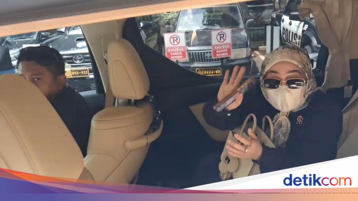 Shella Saukia Dicecar 26 Pertanyaan soal Ocehan Nikita Mirzani