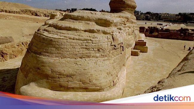 Sisi Lain Tempat Terkenal Dunia, Ujung Tembok China Termasuk