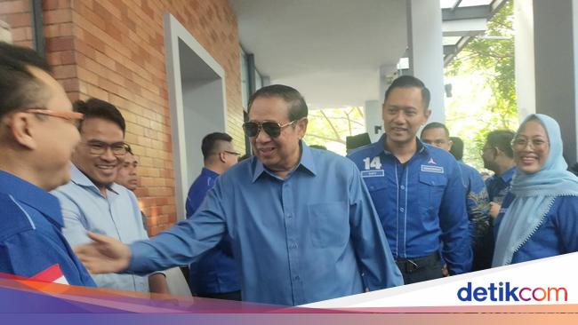 SBY Hadiri Pengumuman Pengurus DPP Demokrat 2025-2030