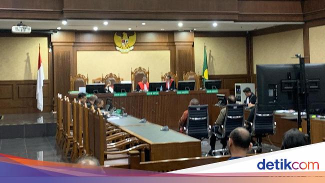 2 Terdakwa Kasus Korupsi Truk Basarnas Divonis 4 dan 6 Tahun Penjara