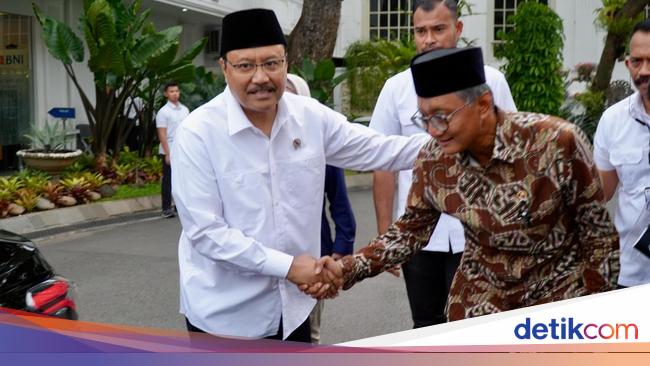 Mensos Gus Ipul Ungkap Opsi Guru untuk Sekolah Rakyat