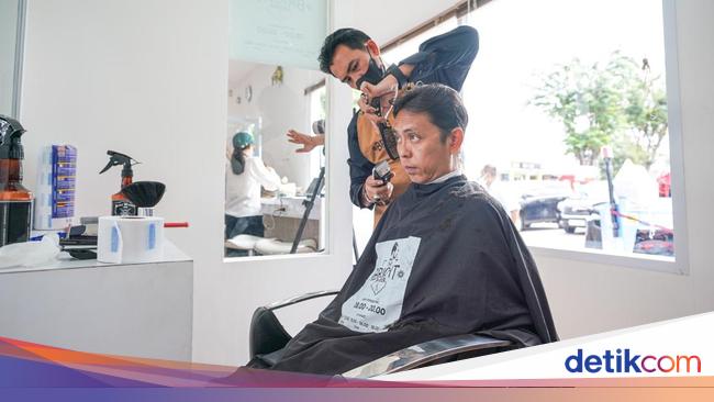 Barbershop Gratis Serambi MyPertamina, Bisa Istirahat Sambil Cukur Rambut