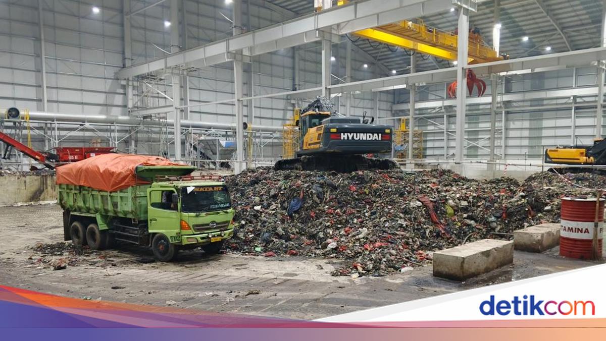 RDF Rorotan Diprotes Warga karena Bau, Pramono Hentikan Sementara Uji Coba