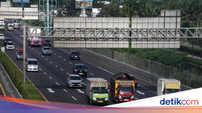 Resmi Naik! Ini Daftar Tarif Tol Tangerang-Merak