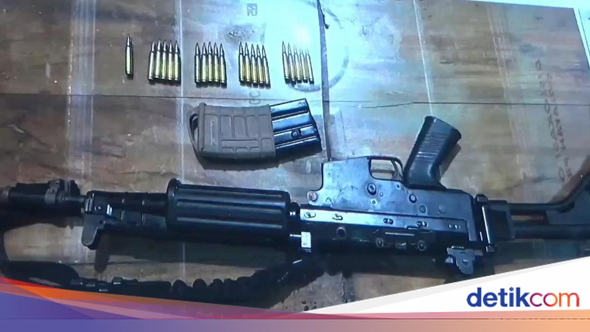 TNI Pastikan Senjata Api Bukan Organik Meski Produksi Pabrikan
