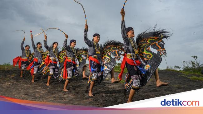 Bonus Demografi dan Komitmen Kebudayaan