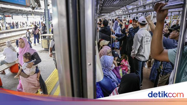 Saat KRL Jadi Andalan Jutaan Warga di Musim Libur Lebaran