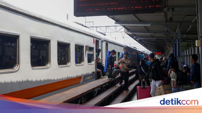 Daftar Kereta Api yang Dapat Diskon Tiket 25% buat Mudik Lebaran