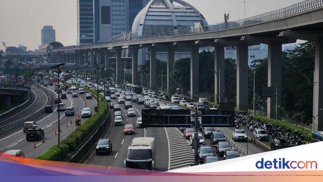 Long Weekend, Polisi Prediksi Ada Peningkatan Arus Keluar Jakarta Malam Ini