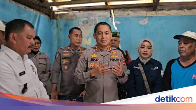 Terenyuh Lihat Musala Rusak Parah, Polresta Bogor Urunan Bantu Renovasi