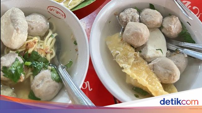 10 Rekomendasi Bakso Enak di Solo, Ada yang Sejak Tahun 1950an!
