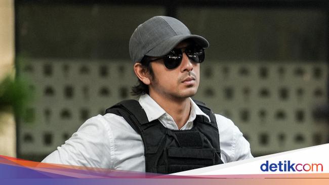 Arya Saloka dan Putri Anne Cerai