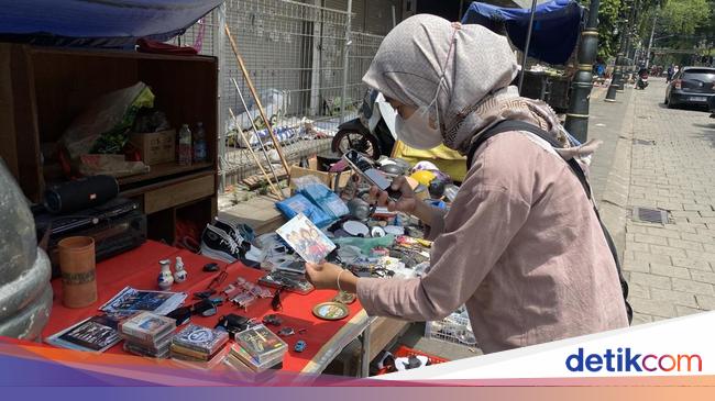 Aktivitas Seru untuk Weekend di Semarang: Berburu di Pasar Loak