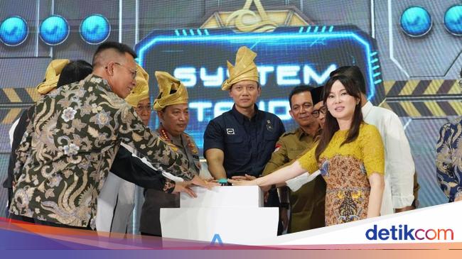 Resmikan Pelabuhan Feri di Batam, AHY Pengin Lebih Banyak Investor Datang