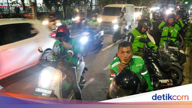 Jangan Khawatir, Kenaikan Tarif Ojol Masih Wacana