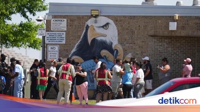 US School Shooting: 4 Students Injured