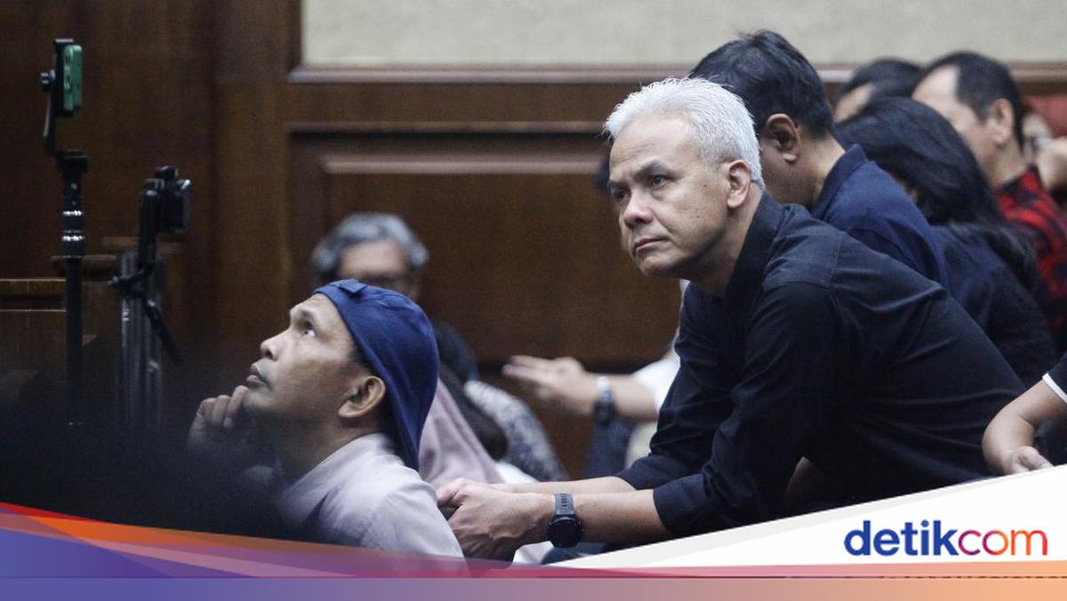 Jokowi Beri Arahan Dukung Prabowo-Gibran 2 Periode, Ganjar: Saya Hormati