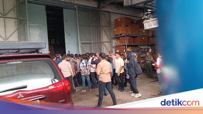 Komisi IX DPR Sebut Perusahaan yang Potong Gaji Karyawan Jumatan Bisa Dipidana