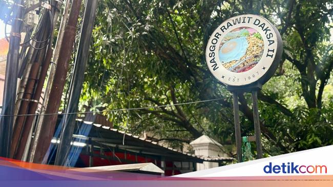 Tanpa Minyak dan MSG! Nasi Goreng Rawit Jalan Daksa Lezatnya Mantul